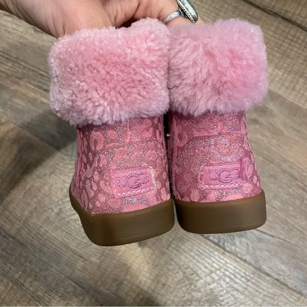UGG Jorie II Glitter Leopard Boots in Pink